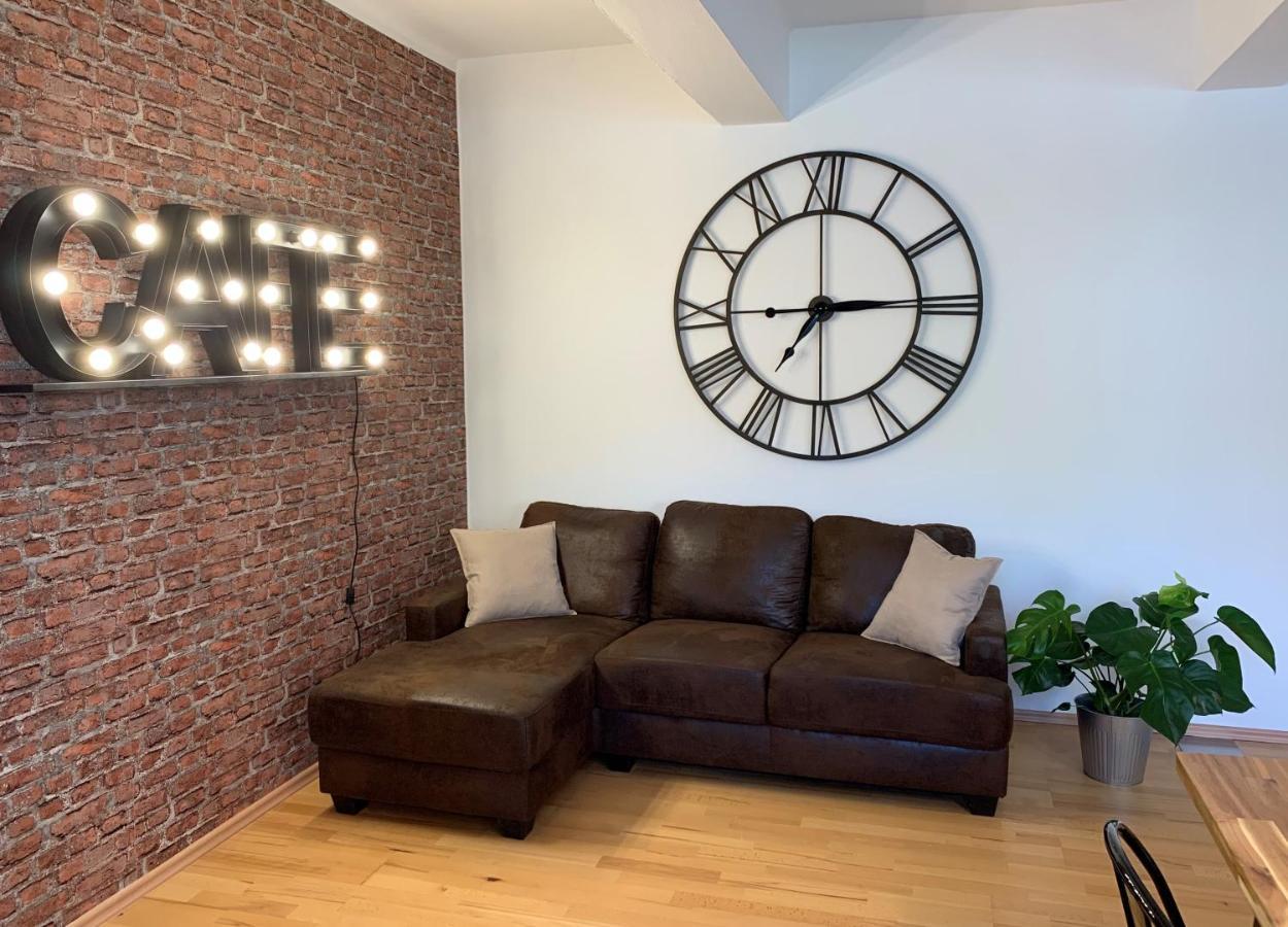 Sandra'S Loft 克拉根福 外观 照片